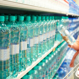 4 tips for choosing the right water bottle