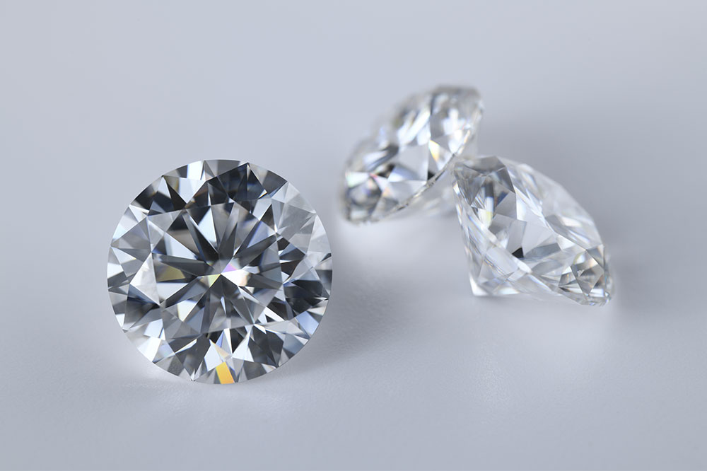 5 reasons why one needs jewelry and diamond insurance